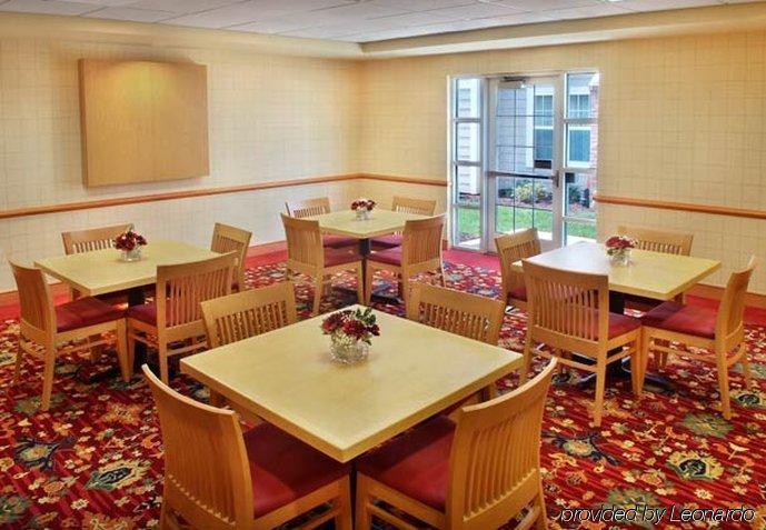 Residence Inn Mt. Laurel At Bishop'S Gate Mount Laurel Restaurang bild