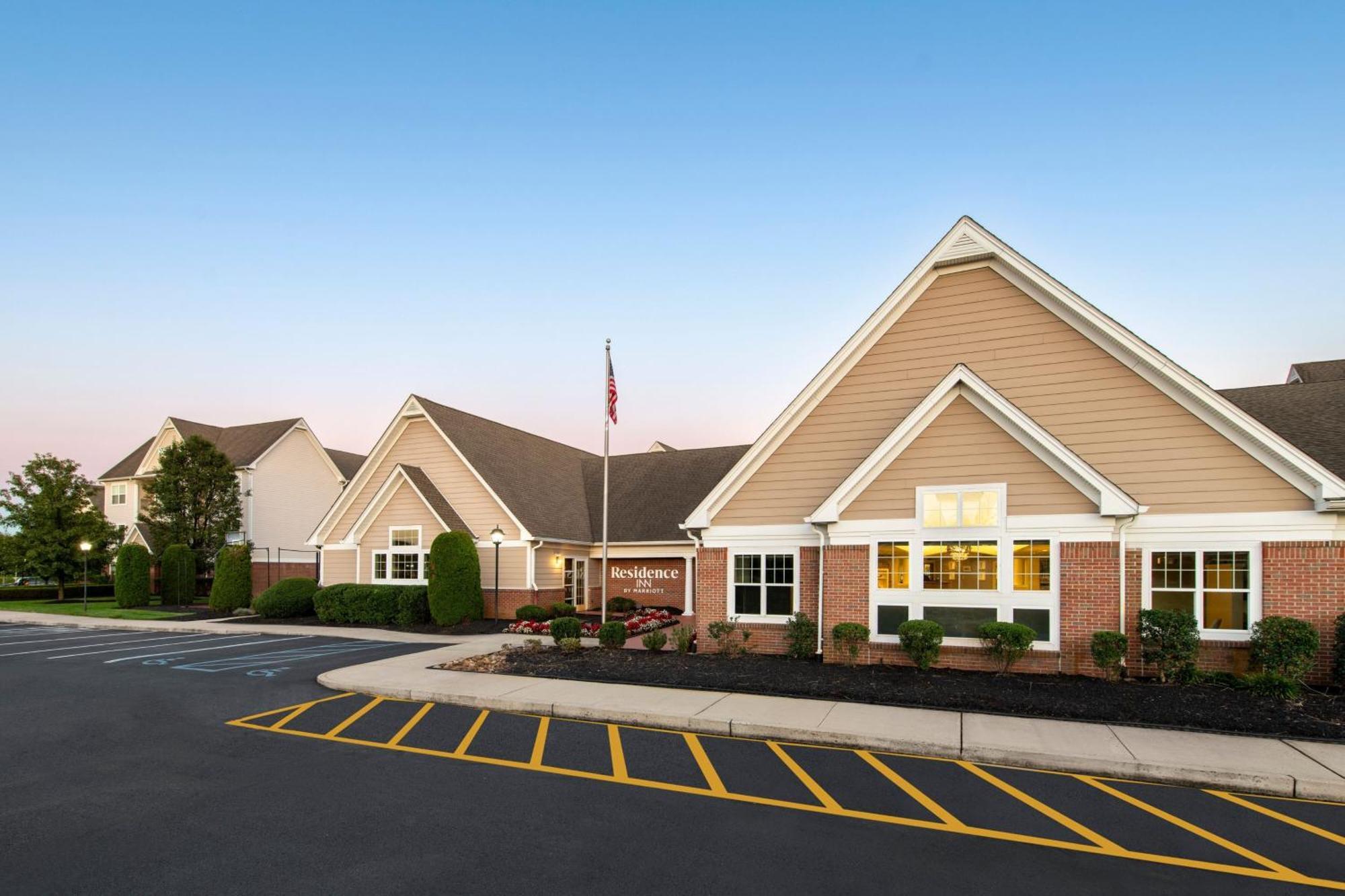 Residence Inn Mt. Laurel At Bishop'S Gate Mount Laurel Exteriör bild